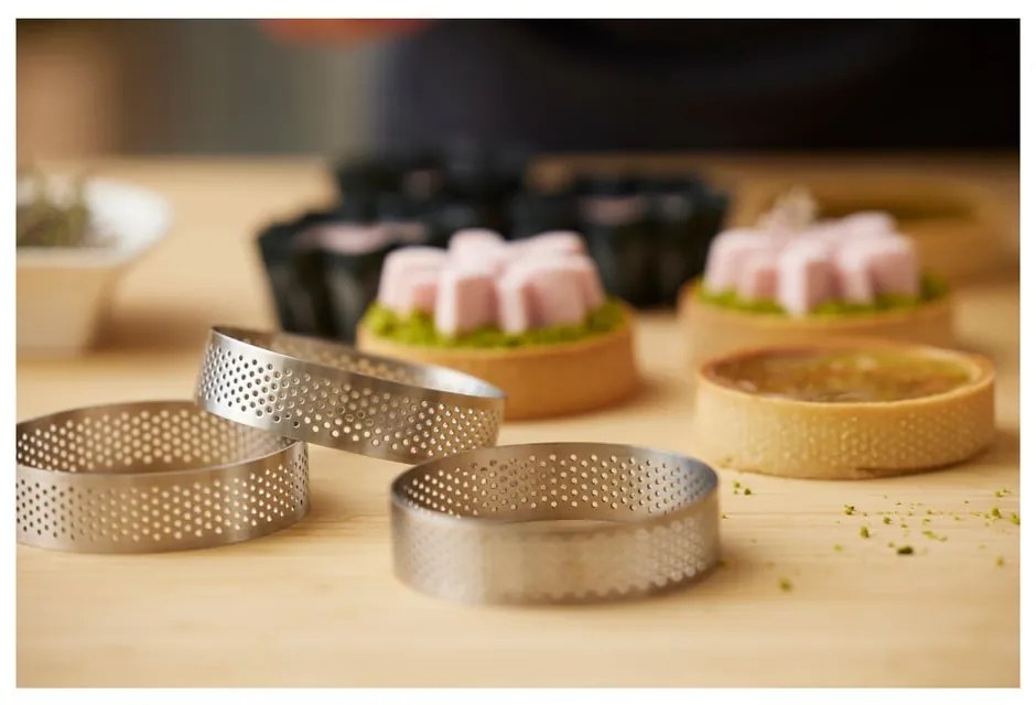 Silikónové formy na pečenie muffinov v súprave 6 ks Flower – Blomsterbergs