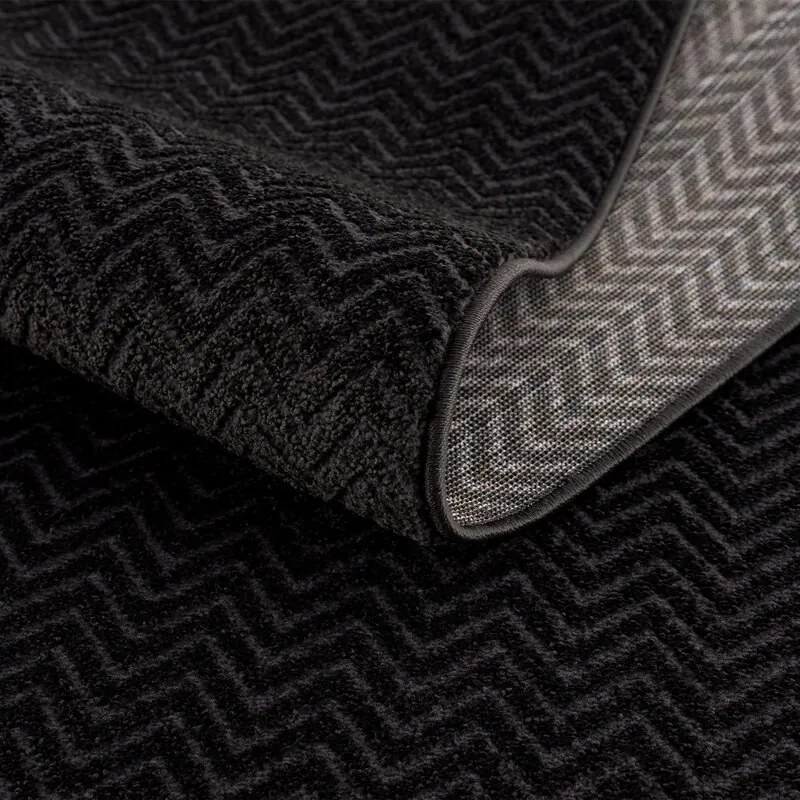 Dekorstudio Okrúhly jednofarebný koberec FANCY 805 -  čierny Priemer koberca: 160cm
