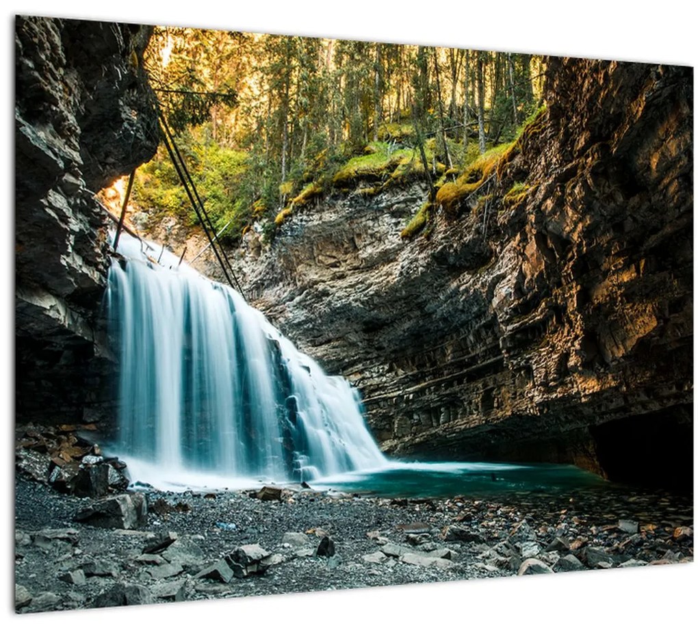 Sklenený obraz lesného vodopádu (70x50 cm)
