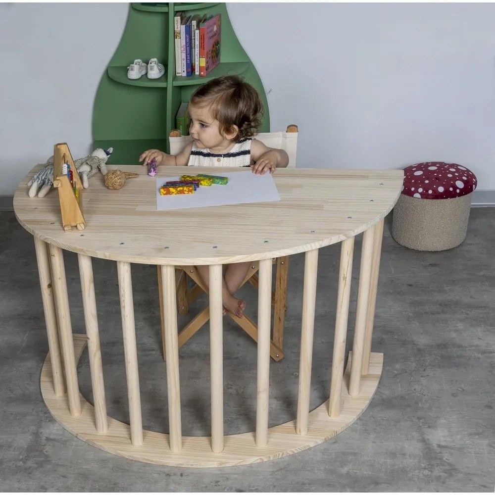 Hojdačka z borovicového dreva v prírodnej farbe 60x100x60 cm Montessori – Little Nice Things