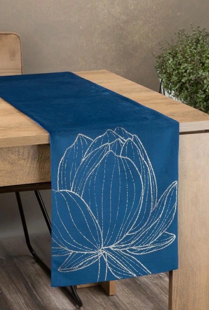 Dekorstudio Elegantný zamatový behúň na stôl BLINK 12 granátovomodrý Rozmer behúňa (šírka x dĺžka): 35x140cm