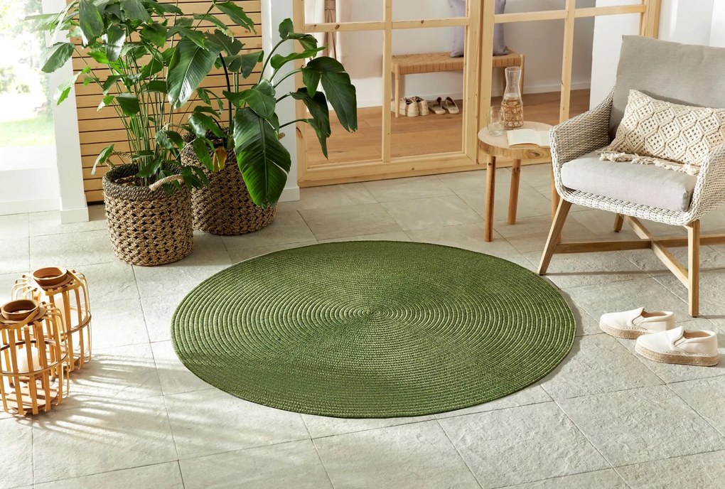 NORTHRUGS - Hanse Home koberce Kusový koberec Braided 105554 Green kruh – na von aj na doma - 150x150 (priemer) kruh cm