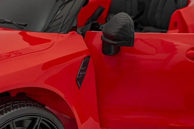 Elektrické autíčko BMW M4 červené