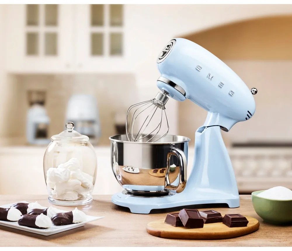 Svetlomodrý kuchynský robot Retro Style – SMEG