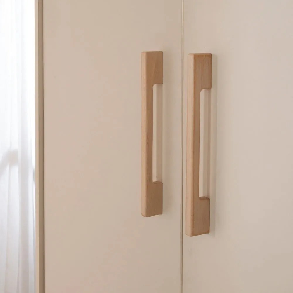 Krémová/v prírodnej farbe detská šatníková skriňa v dekore duba 138x200x55 cm Jil – Roba