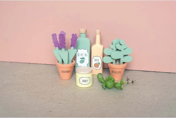 Detský drevený predajný stánok