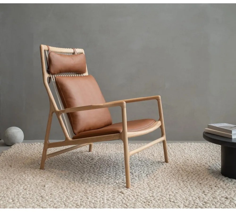 Kreslo s konštrukciou z dubového dreva so sivým textilným sedadlom Gazzda Dedo