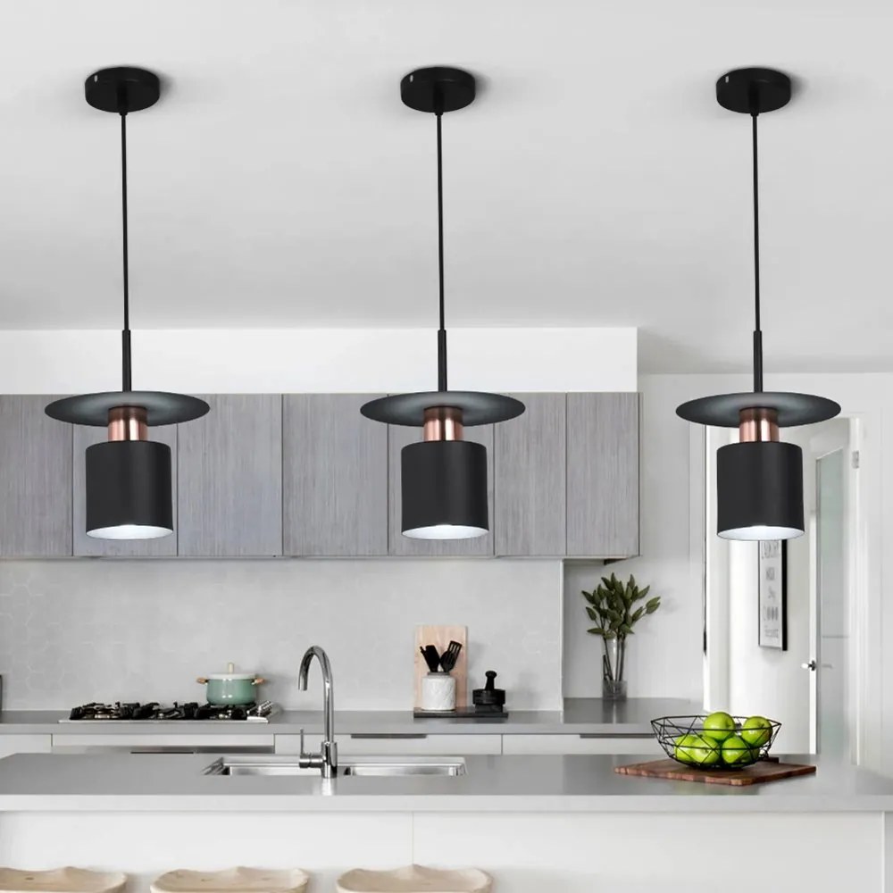 Elegantná lampa s moderným dizajnom biela