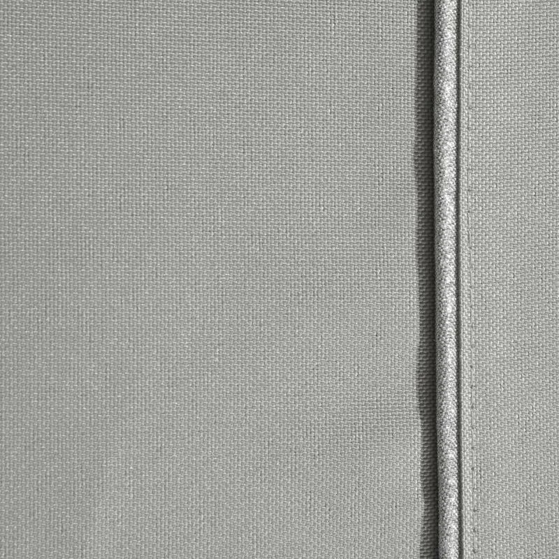 OBRUS KARIN 85X85 CM STRIEBORNÝ