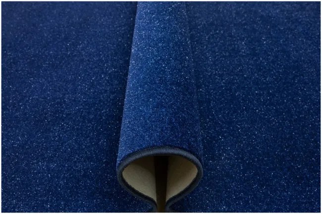 Metrážný koberec HARROW-FLASH 83 granátový