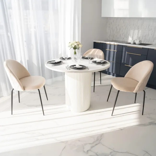 Jedálenská stolička FARGO zamatová, čierna / béžová
