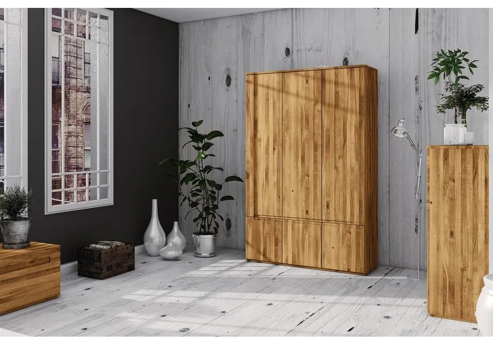 Šatníková skriňa z dubového dreva 135x206 cm Vento 3 - The Beds