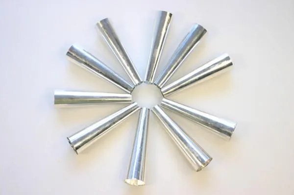 Makro 54428 - Formička trubička 9cm 10ks