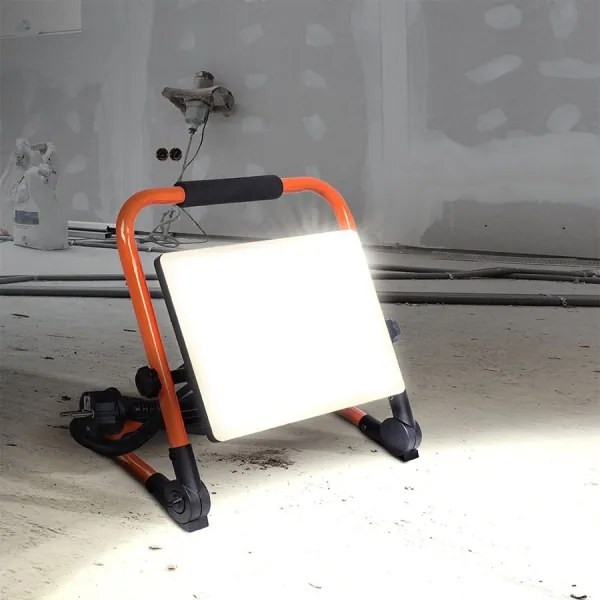 Solight WM-50W-FEQ - LED reflektor so stojanom LED/50W/230V 4000K IP65