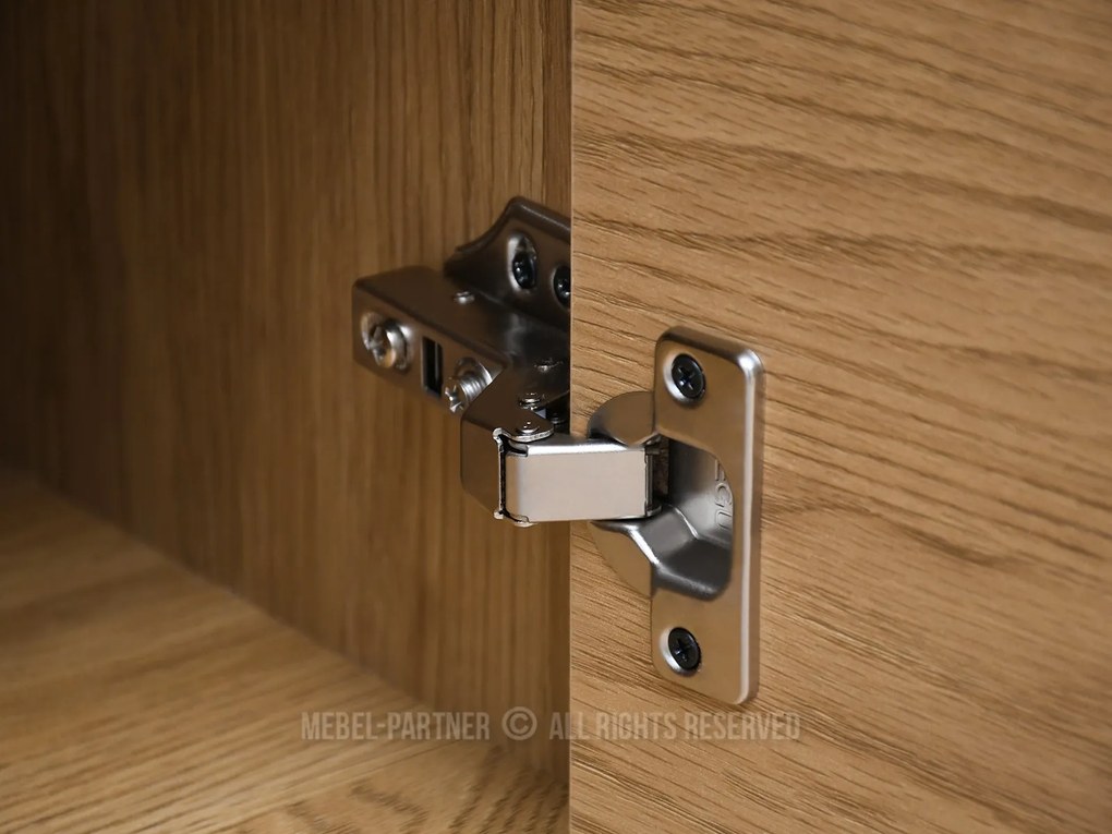 Skrinka Adlo (čierny dub + čierna). Akcia -16%. Vlastná spoľahlivá doprava až k Vám domov. 1111798