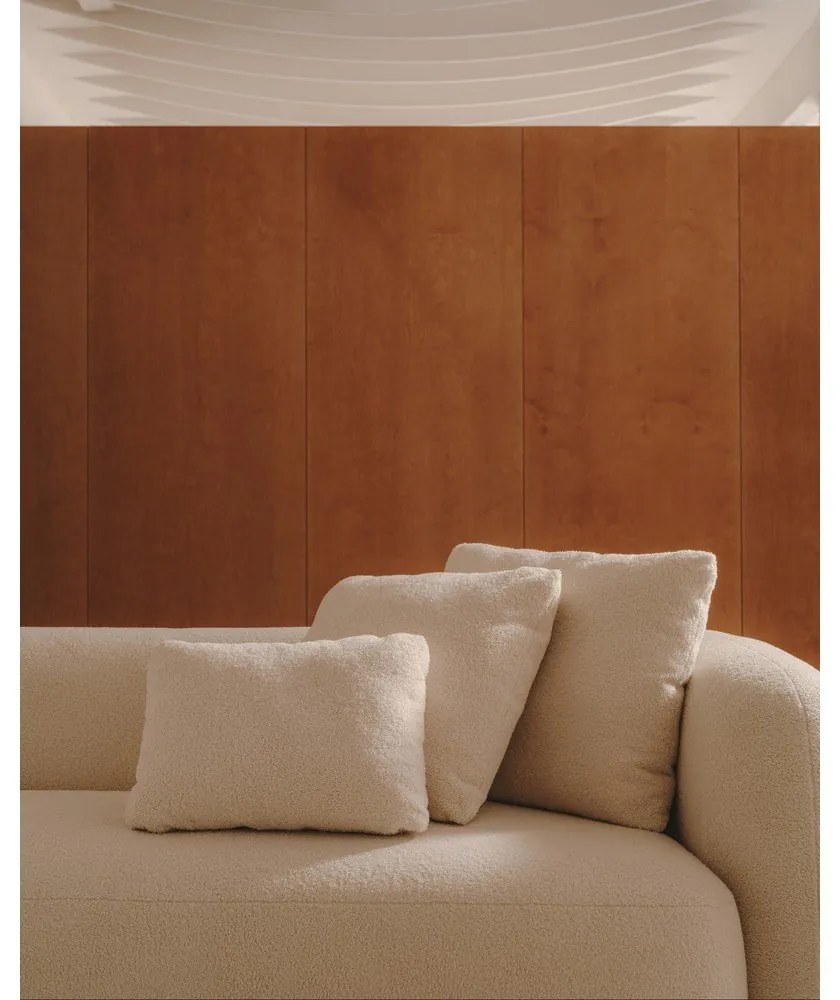 Krémový vankúš na gauč z textílie buklé Martina – Kave Home