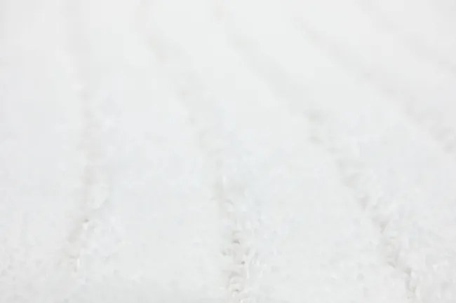 Kúpeľňový koberček Sara biely, vlny