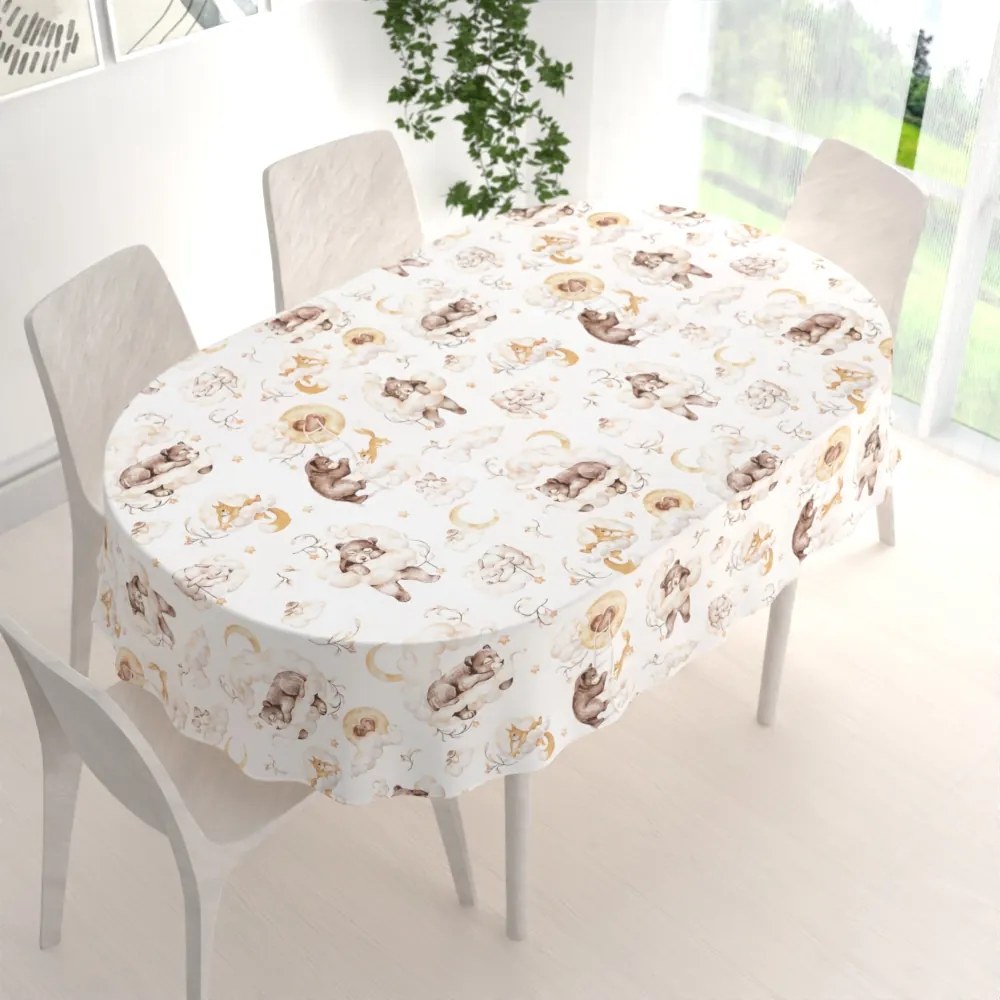 Biante Detský bavlnený oválny obrus Sandra SA-456 Medvedíkovia zajačikovia a veveričky v oblakoch na bielom 140x200 cm