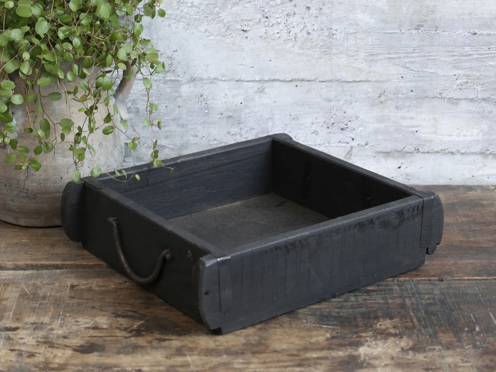 Drevená čierna retro debnička s uchami Brick old black - 31*25*8 cm