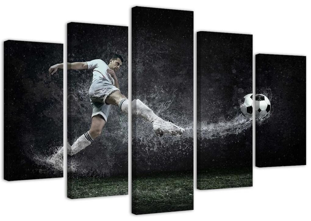 Gario Obraz na plátne Futbalista na mokrom trávniku - 5 dielny Rozmery: 100 x 70 cm