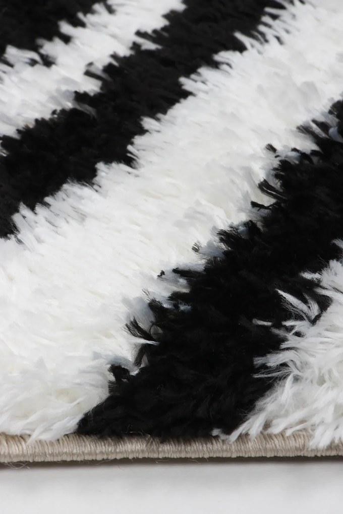 Koberec Boho 638 CREAM/BLACK rozmery koberec: 60x100 cm