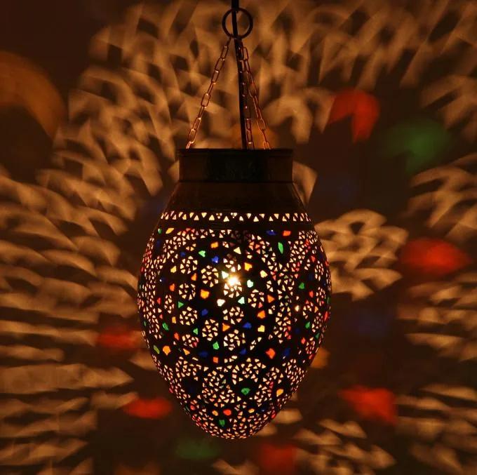 Mosadzná závesná lampa "Majida"