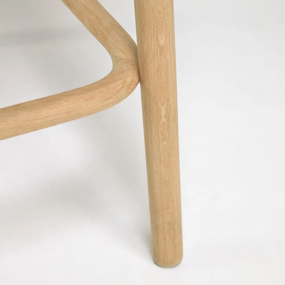 Barová stolička z dubového dreva v prírodnej farbe (výška sedadla 65 cm) Doriane – Kave Home