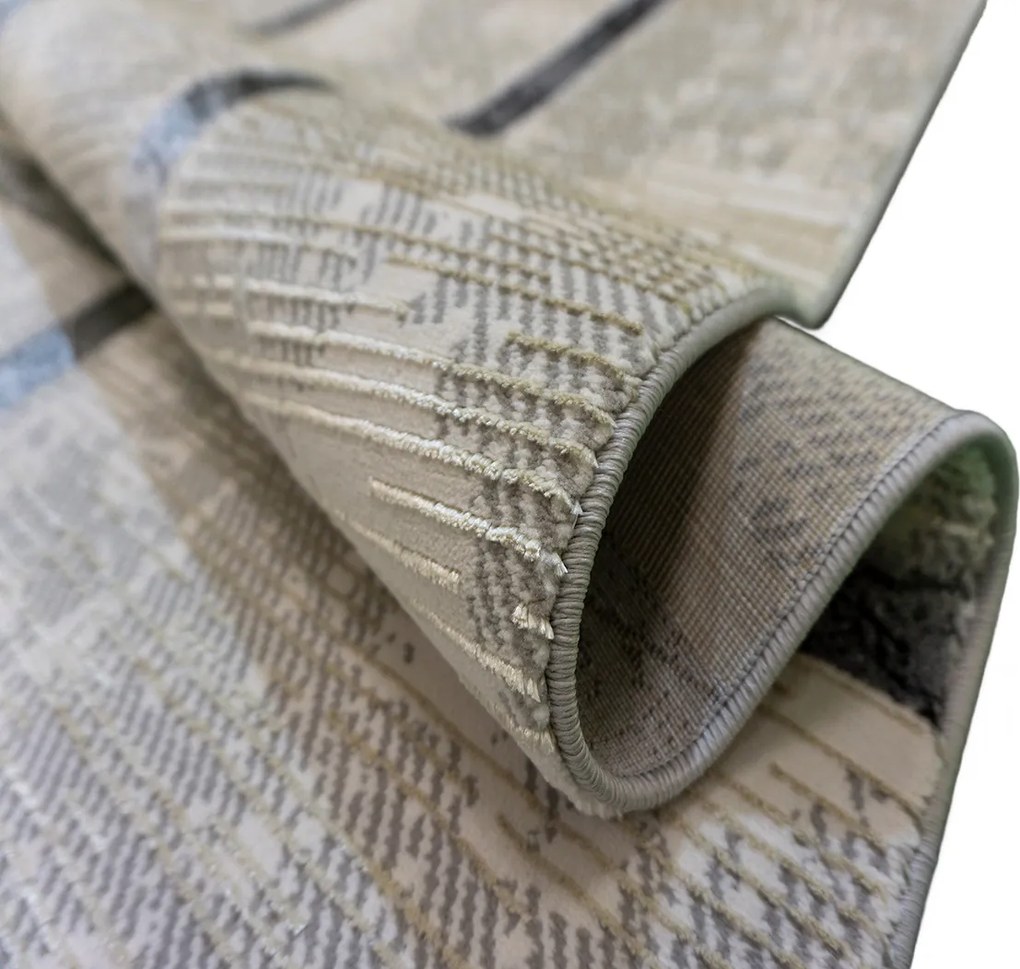 Koberec Esprit 3609 GREY – sivý s geometrickým vzorom Rozmer: 80x150 cm