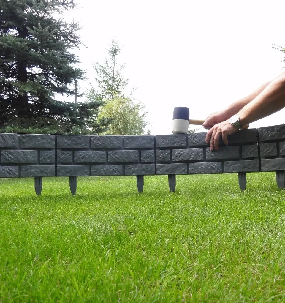 Záhradná palisáda obrubník lem trávniku 2,2 m sivá
