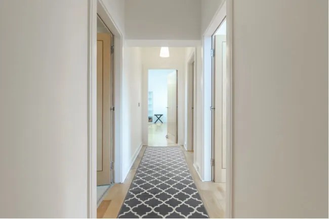 Behúň BCF MORAD Trelis koniczyna marokánska sivý / krém - Výpredaj