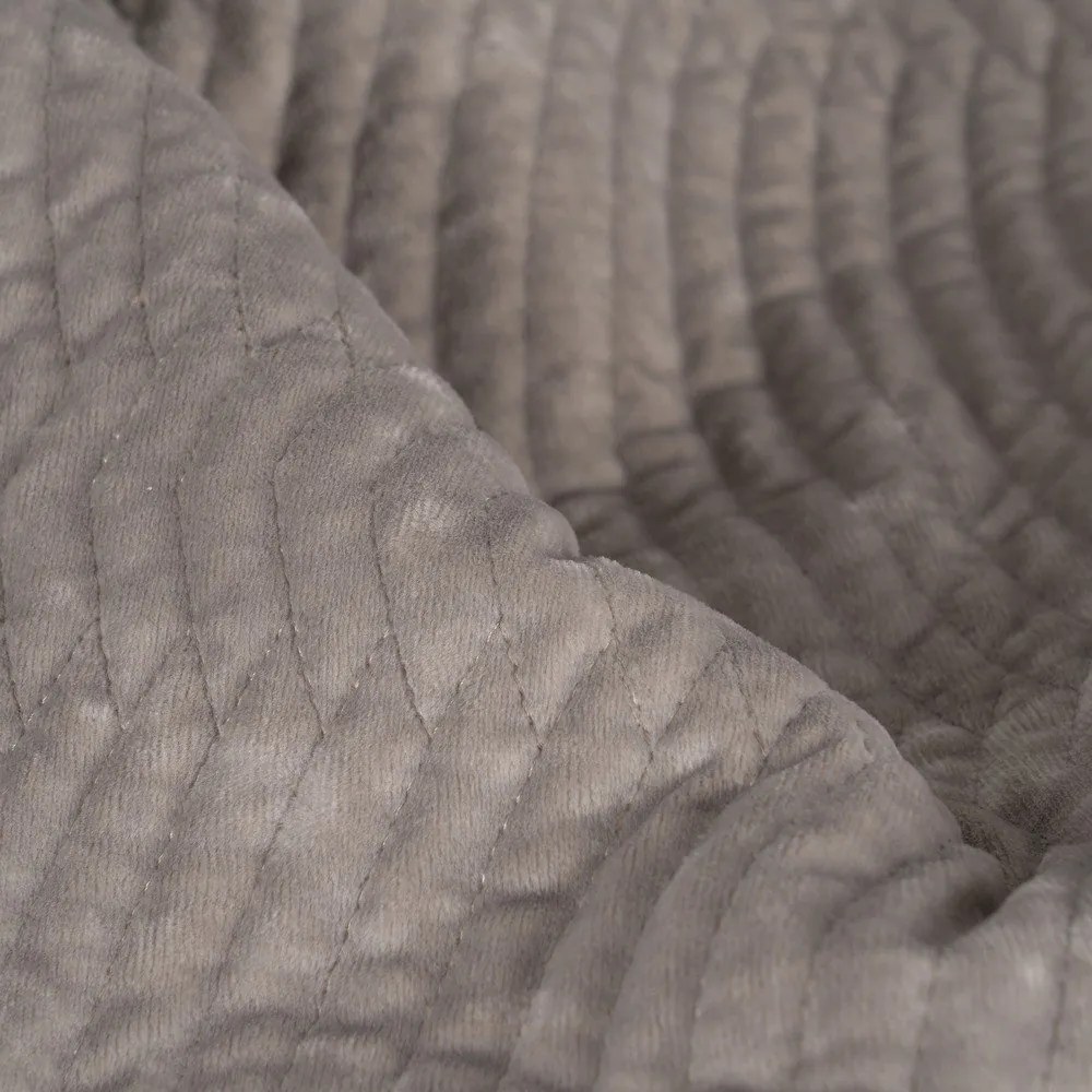 Sivý zamatový prešívaný pléd 180x260 cm – Ixia