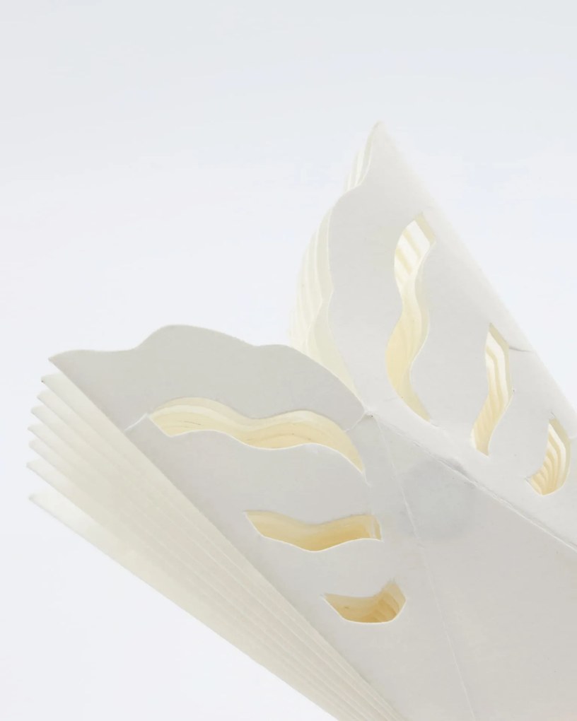 House Doctor Papierová vianočná ozdoba Snowflake White 15 cm – set 4 ks