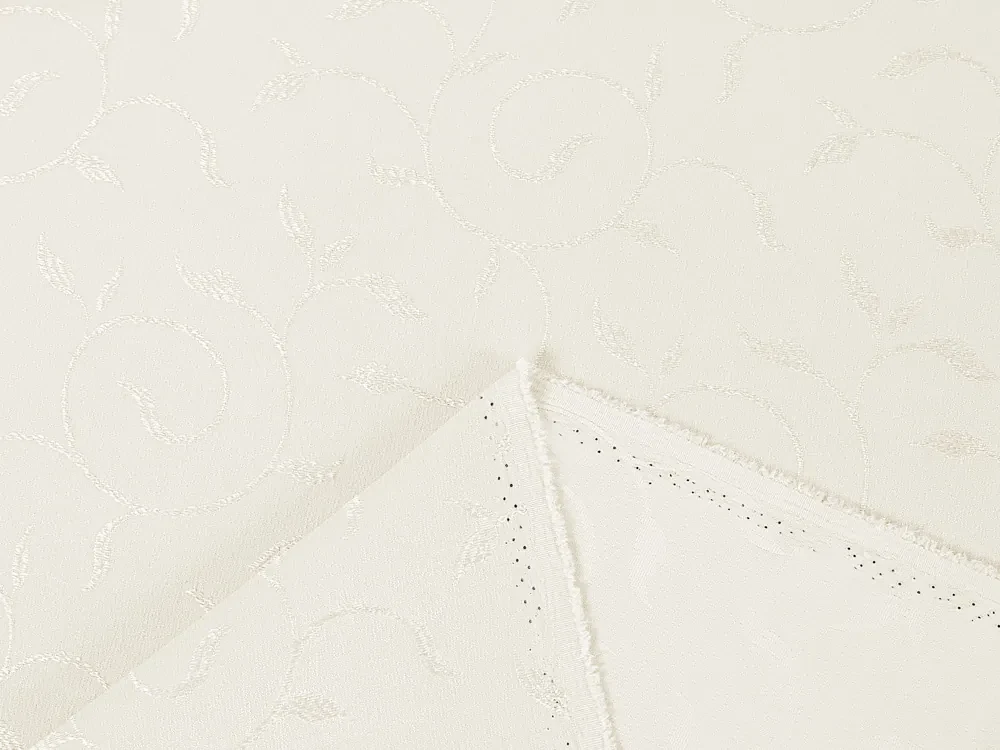 Biante Dekoračný záves TF-026 Popínavé lístky - smotanový 150x210 cm