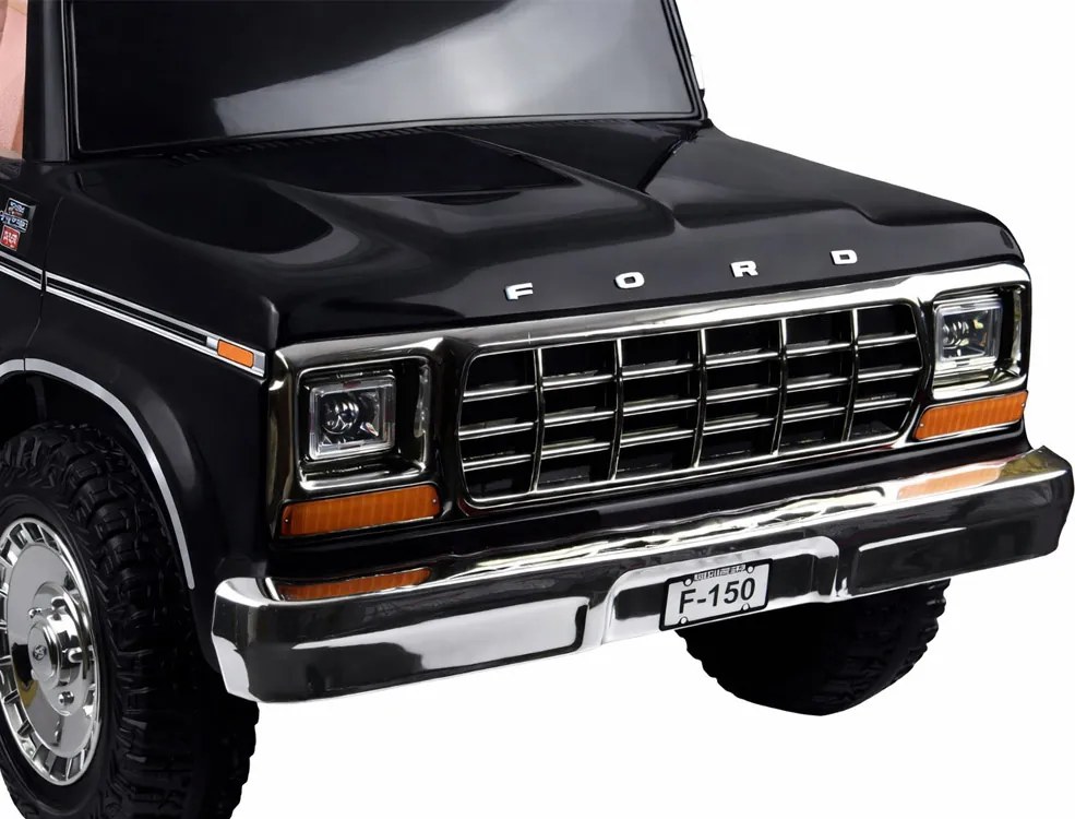 JOKOMISIADA Dvojmiestne autíčko na batérie – klasický Ford Bronco Pickup PA0338 čierne