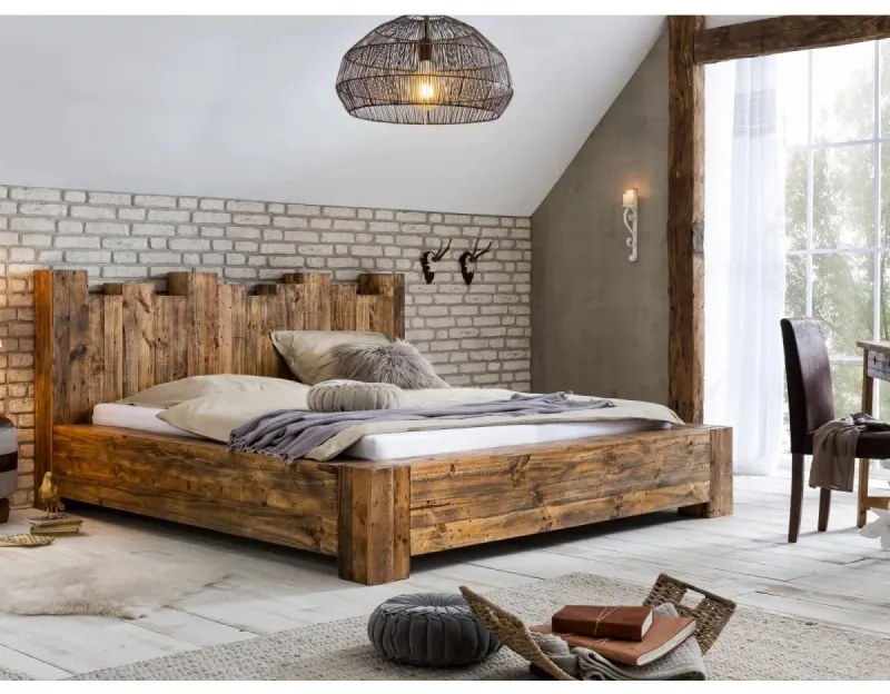 furniture-nabytek.cz - Masívna posteľ Kingsburgh z recyklovanej borovice, lakovaná, hnedá