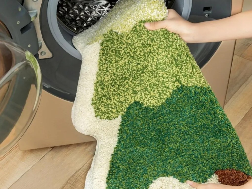 Vianočný koberec SPRUCE protišmykový 37x57 cm, farebný