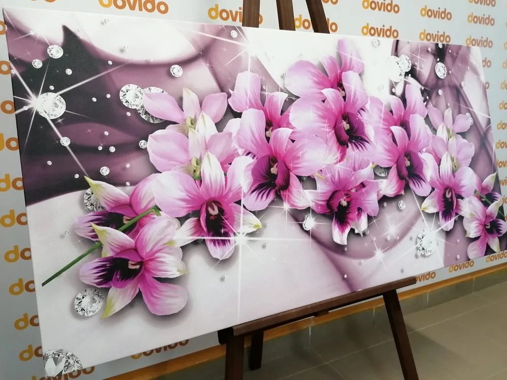 Obraz fialové kvety na abstraktnom pozadí - 120x60