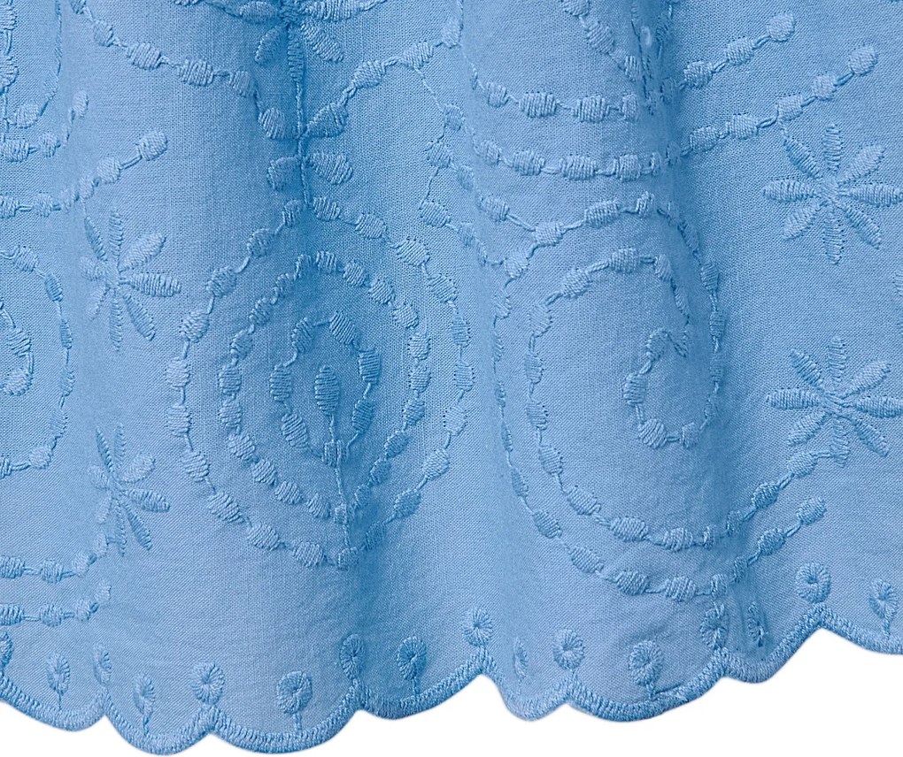 Tkané šaty s výšivkou