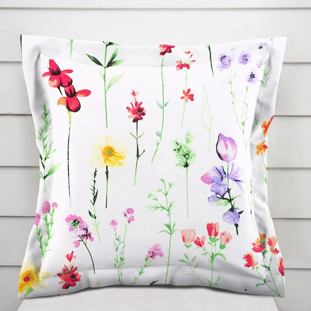 Biante Bavlnená obliečka na vankúš s lemom Sandra SA-492 Kvetovaná lúka na bielom 60 x 60 cm