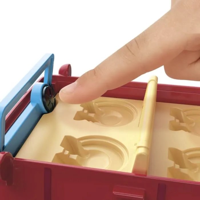 PRASIATKO PEPPA RODINNÉ ČERVENÉ AUTO