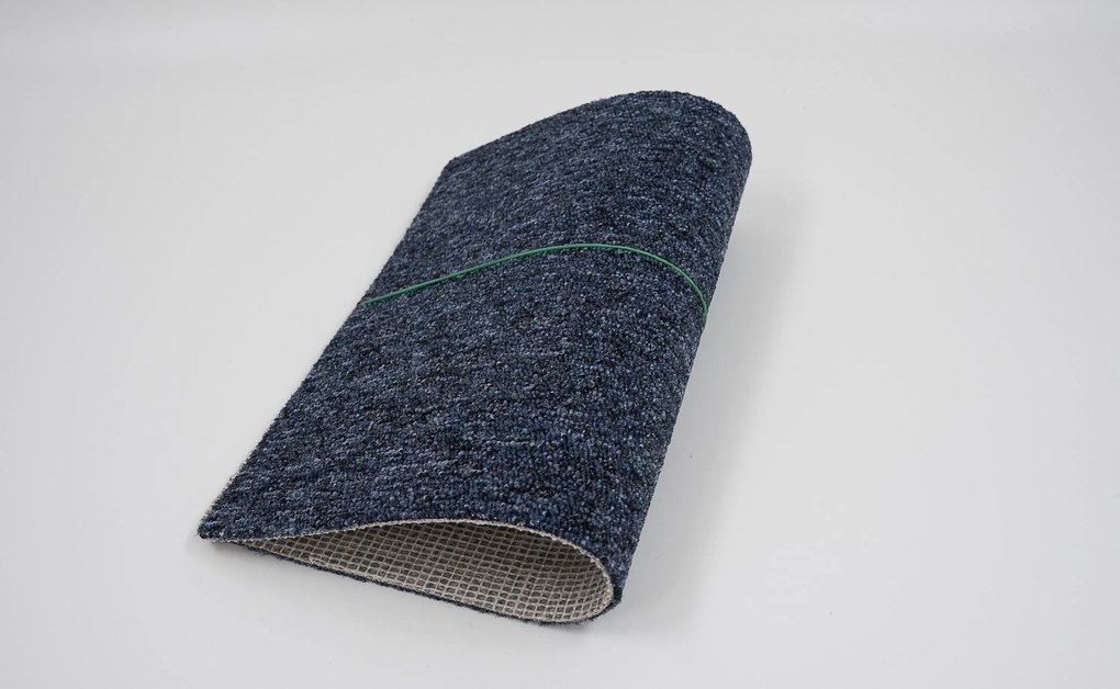 Koberec metráž Medusa 77, na mieru, šíře 4m, modrá, ab (mriežka), chodba / predsieň, Associated Weavers