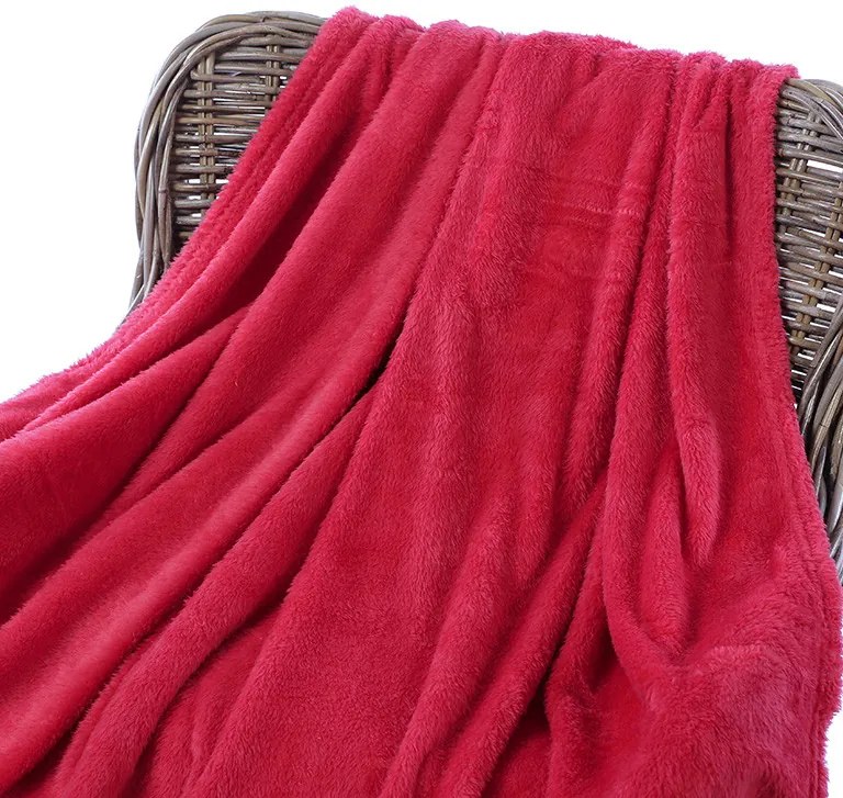 Goldea kvalitná deka z mikrovlákna červená 150 x 200 cm