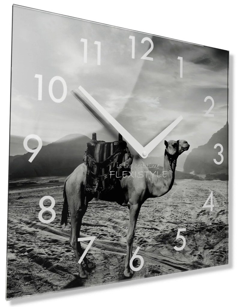 Dekoračné čierno biele sklenené hodiny 30 cm s motívom ťavy