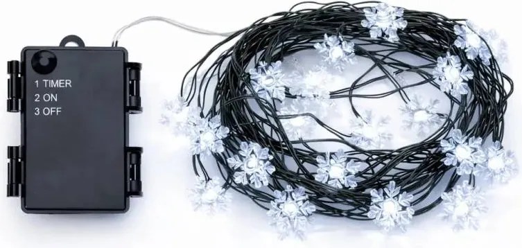 DECOLED LED svetelná reťaz na batérie, snehová vločka, ľadovo biela, 50 LED, 5,3 m, IP44, 3× AA