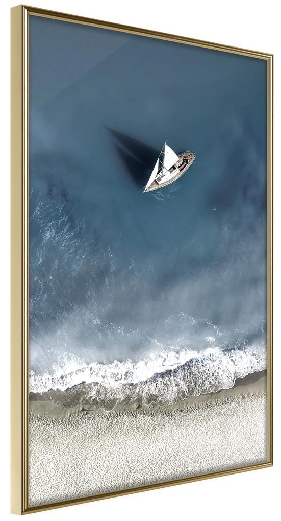Artgeist Plagát - Yacht at Sea [Poster] Veľkosť: 40x60, Verzia: Zlatý rám s passe-partout
