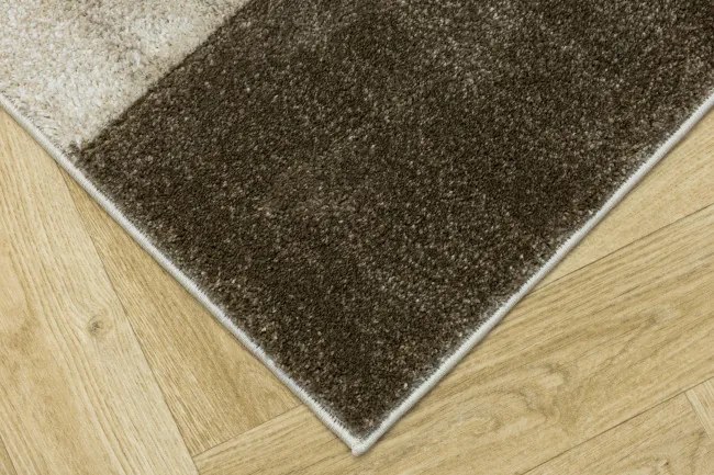 Koberec Kandy N372A béžový / fľaškovo zelený