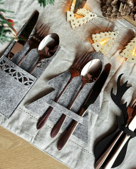 Vianočný obal na príbory KF370-4 stromček, sivý (4 ks)