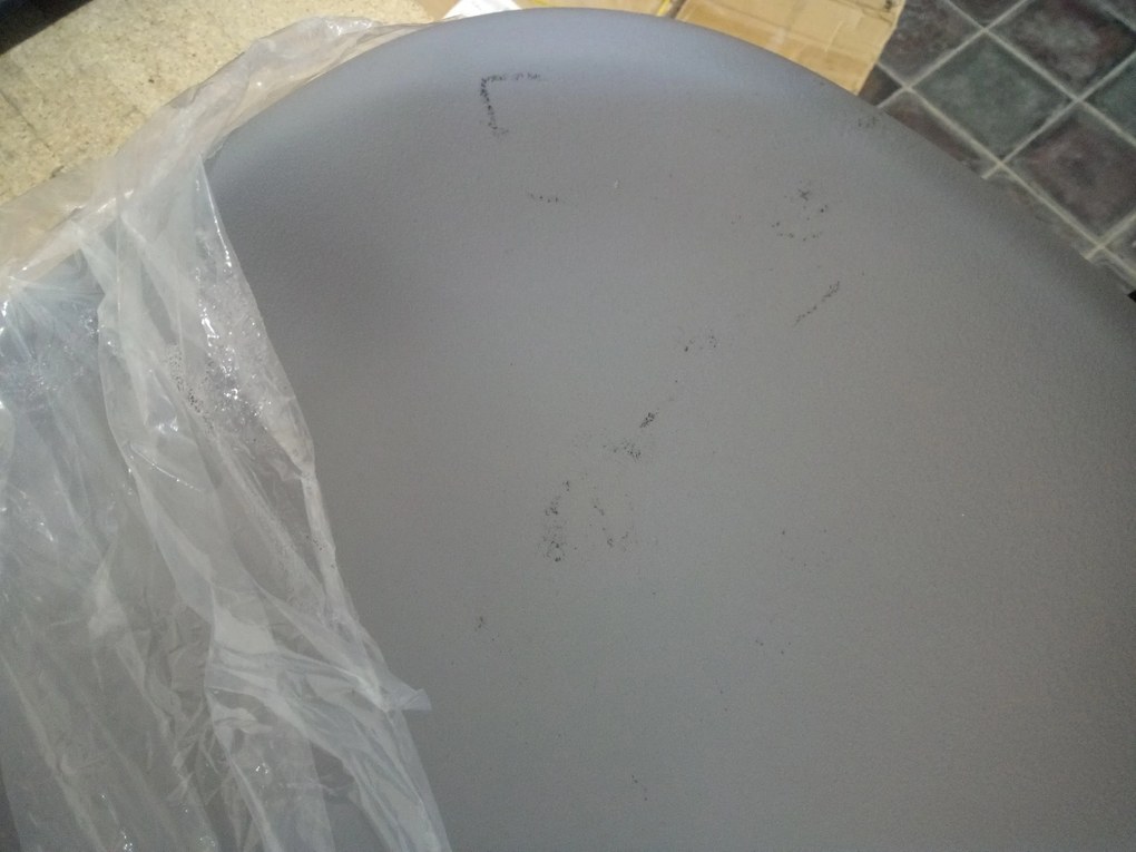 AKCIA Svetlosivá stolička BALI MARK s čiernymi nohami II. akosť