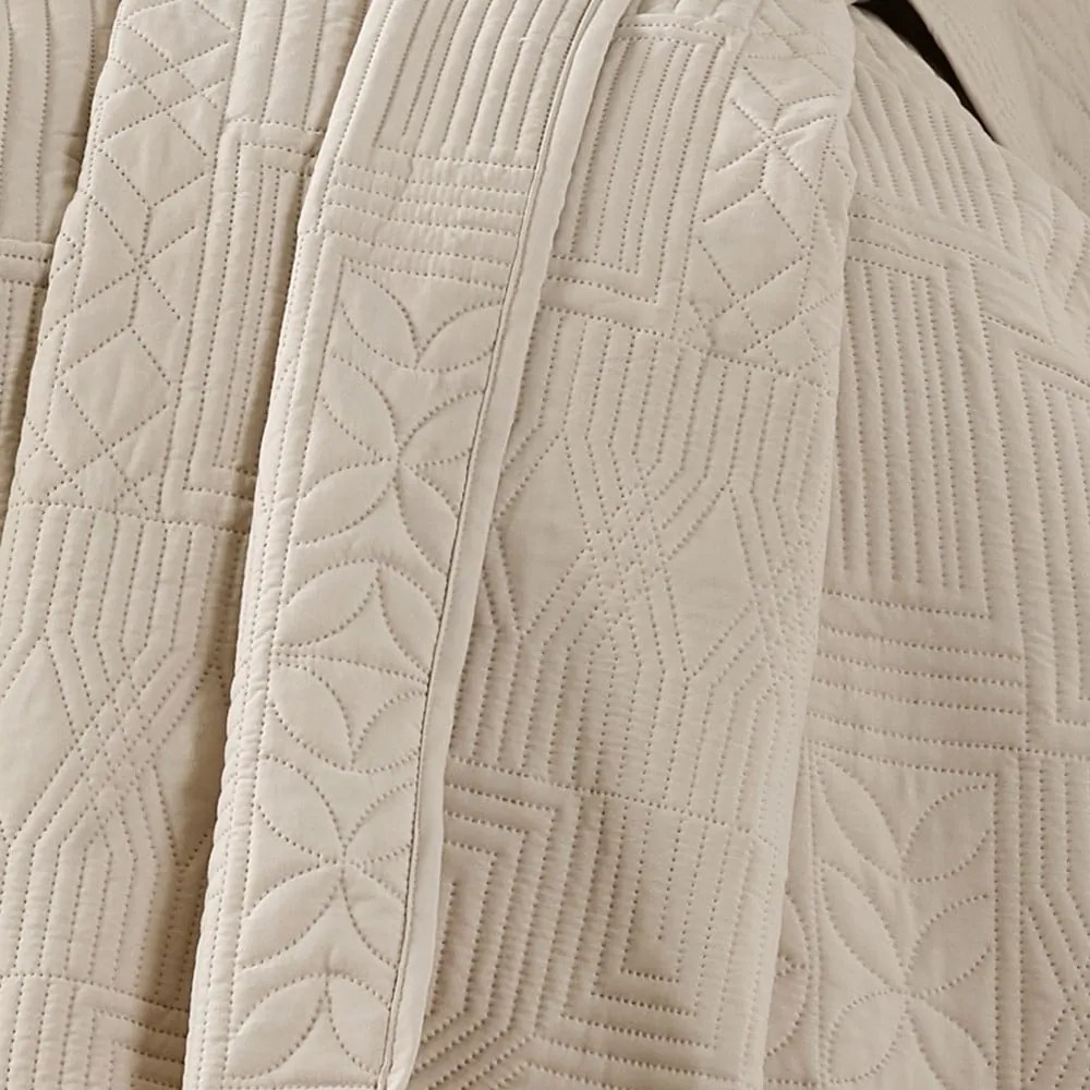 Béžový prešívaný pléd 220x230 cm Folkstone Geo – Catherine Lansfield