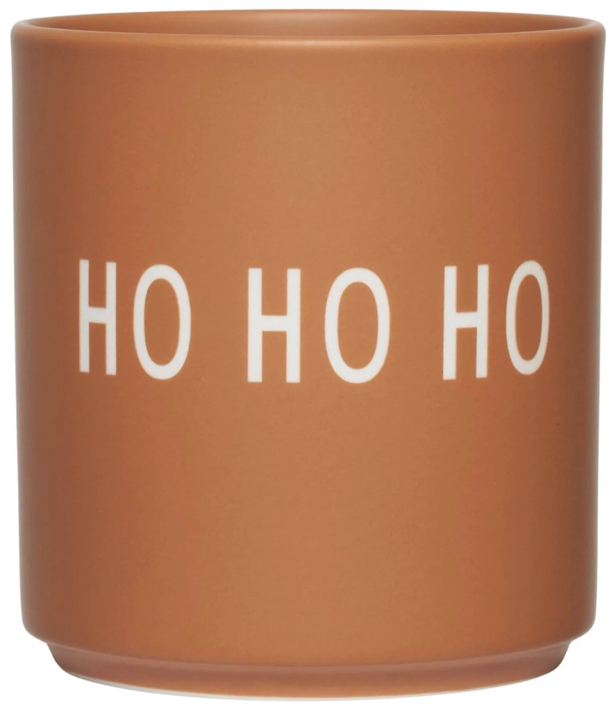 DESIGN LETTERS Porcelánový hrneček Brown HO HO HO 300 ml